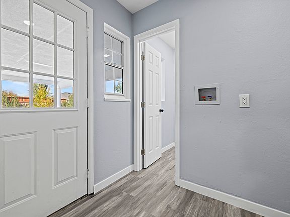 5th image of 44137 N Kingtree Ave