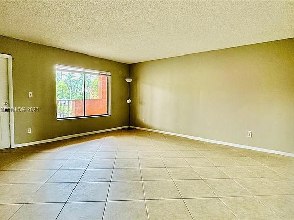 5th image of 6900 SW 39th St APT 212K