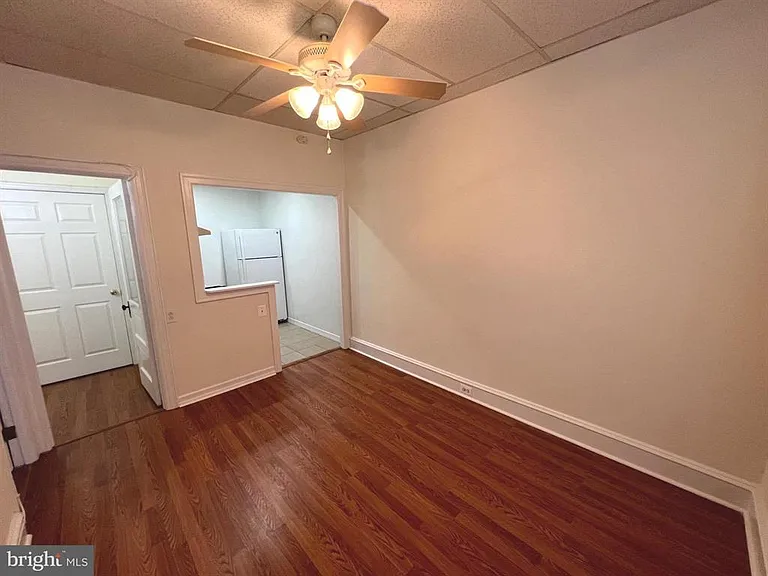 7979 Oxford Ave #2 — Photo 5