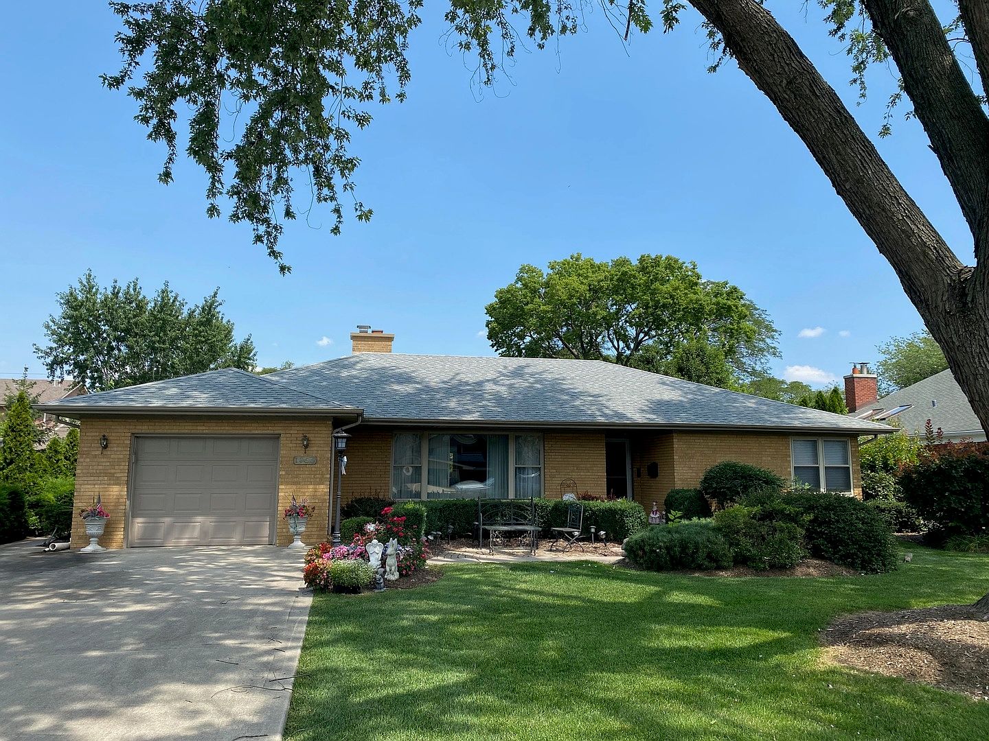 1956 Manor Ln, Park Ridge, IL 60068 Zillow