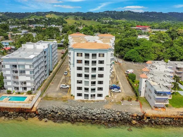 429 Calle Pogio Doleta #4G, Rincon, PR 00677