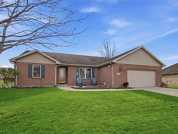 4th image of 3241 Sioux Dr