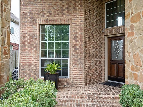 4th image of 12530 Park Meadow Dr
