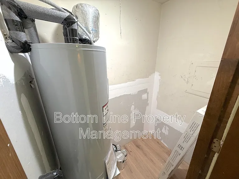 11049 Cedar View Rd — Photo 15