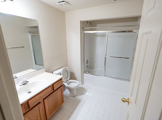 3rd image of 11711 Tall Pines Dr