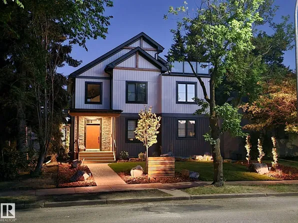 8207 101st Ave NW, Edmonton, AB T6A 0K7