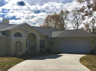 2 Smilax Dr, Homosassa, FL 34446