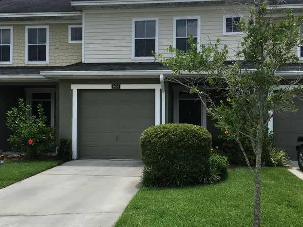 5907 Fairyhouse Ln, Tampa, FL 33610