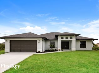 2513 12th St SW, Lehigh Acres, FL 33976