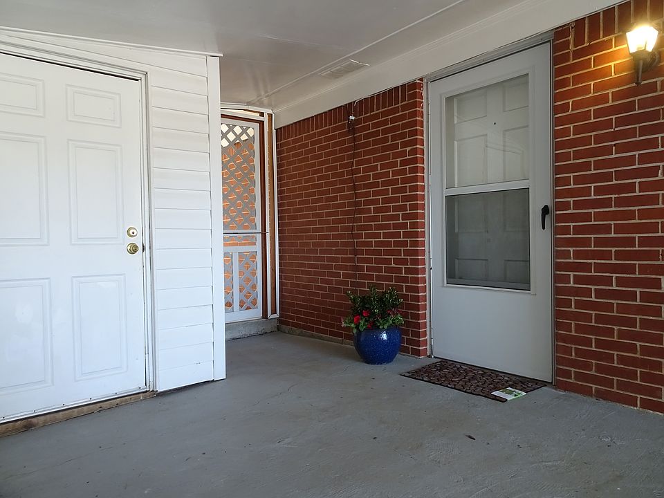 1st image of 283 Lake Dr #A