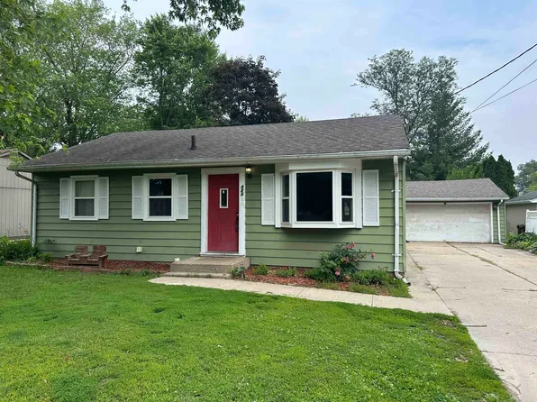 421 N Market St, Byron, IL 61010