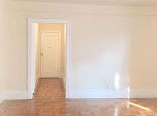 9323 218th St APT B2, Queens Village, NY 11428