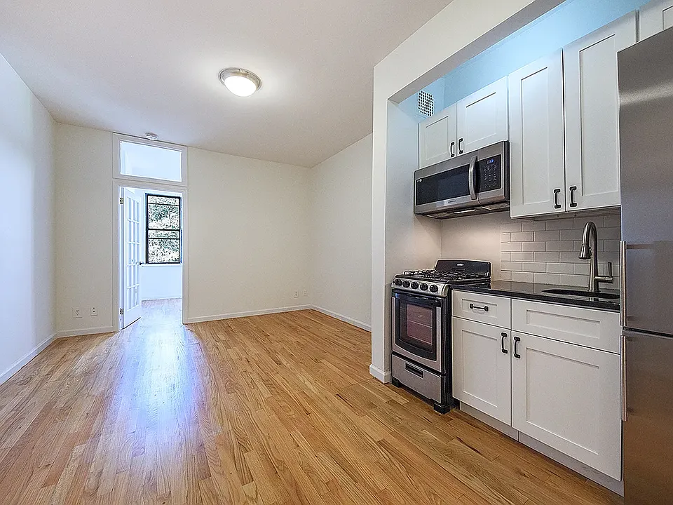 415 E 87th St #3-D