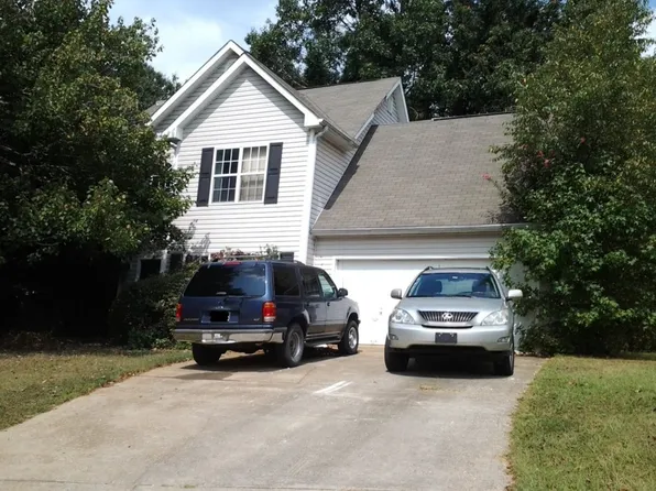 6337 Horizon Dr, Flowery Branch, GA 30542