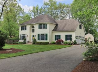 6 Dalland Rd, Succasunna, NJ 07876