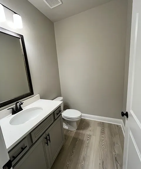 756 Venecia Dr — Photo 8