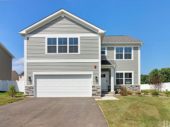 2nd image of 2477 Olivia Ct