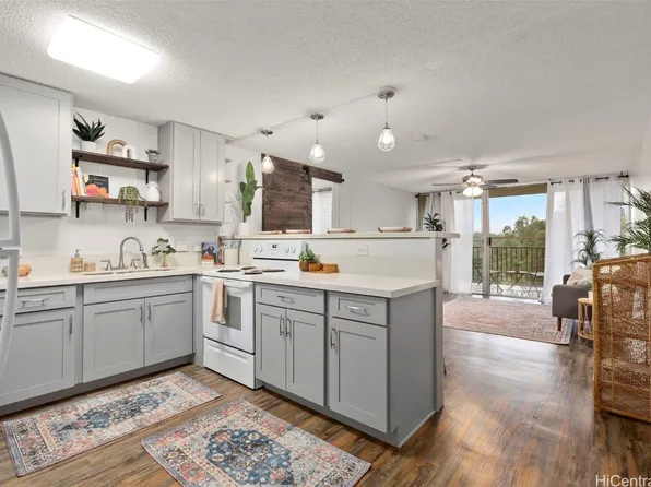 95-2031 Waikalani Pl APT D904, Mililani, HI 96789