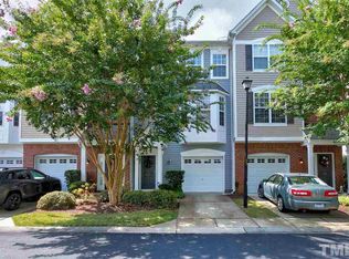 125 Madison Square Ln, Cary, NC 27513