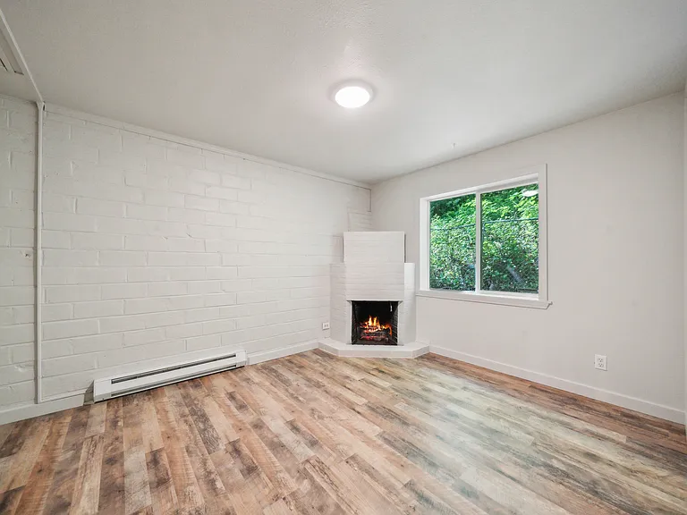 4510 SE Aldercrest Rd — Photo 12