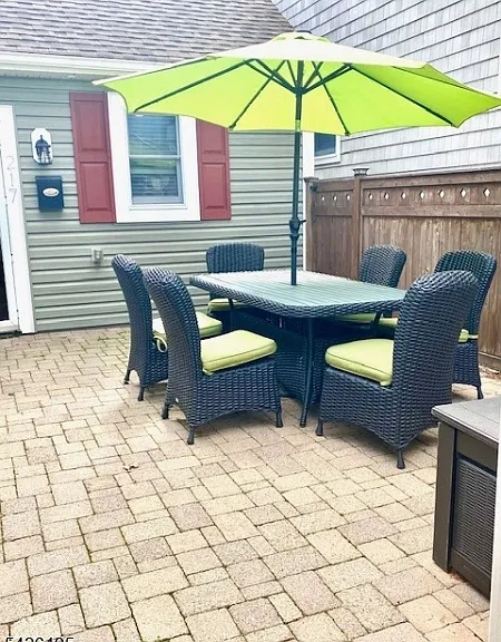 217 Newark Ave — Photo 8