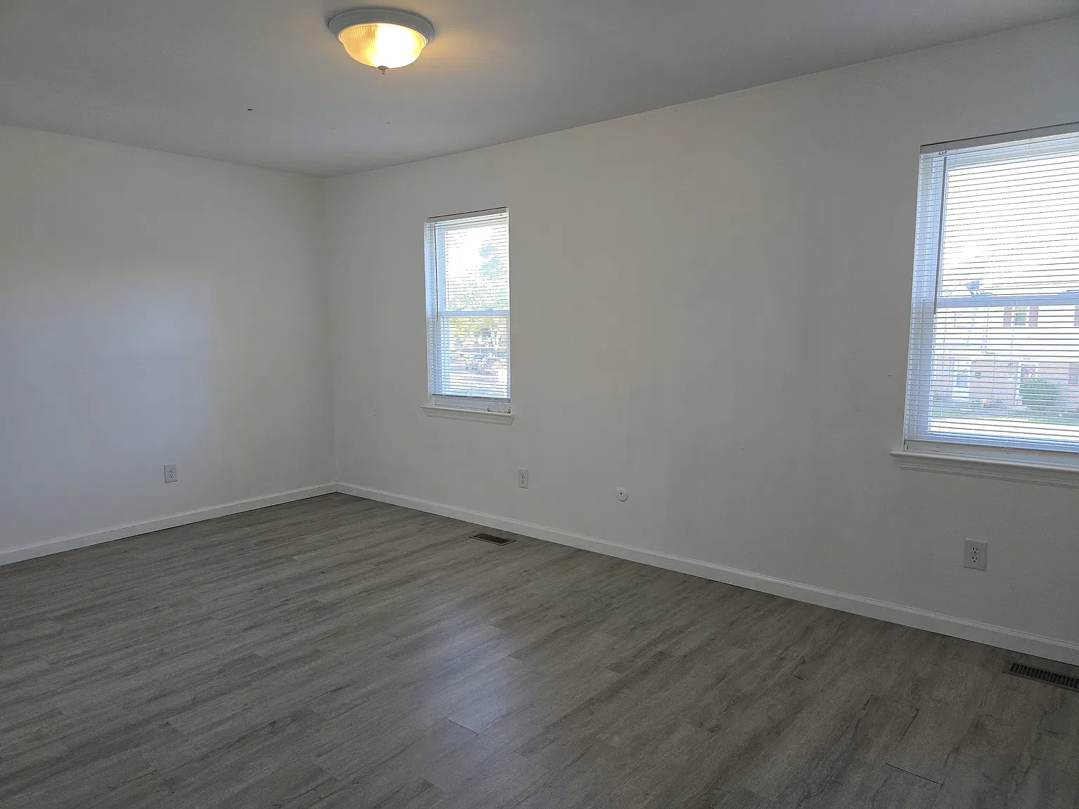 6535 Stoney Point South - 1 — Photo 2