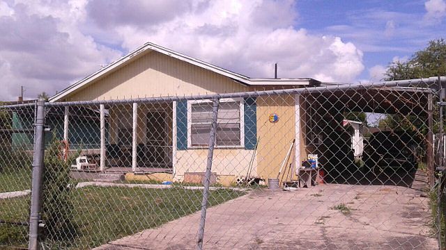 1st image of 3105 E 26th St