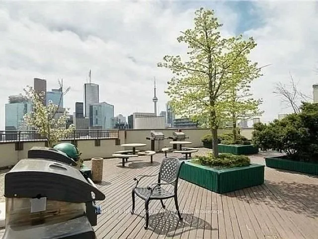633 Bay St #2613 — Photo 13