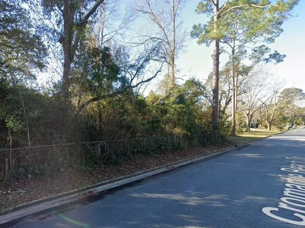 1612 Cromartie Beach Dr, Albany, GA 31705