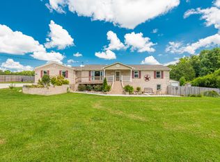 7400 Clapps Chapel Rd, Corryton, TN 37721