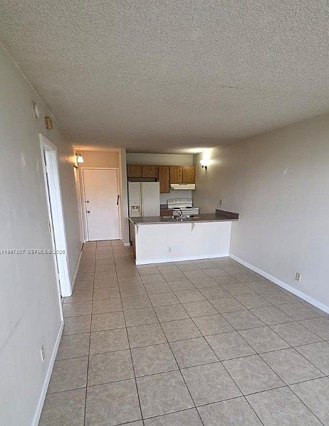 1st image of 2701 Riverside Dr #516-R