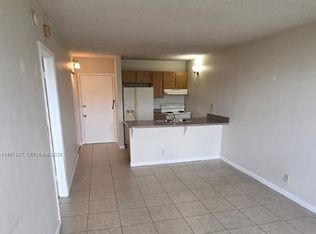2701 Riverside Dr #516-R, Pompano Beach, FL 33065