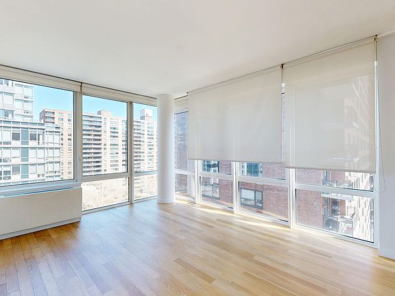 3rd image of 775 Columbus Ave APT 10B