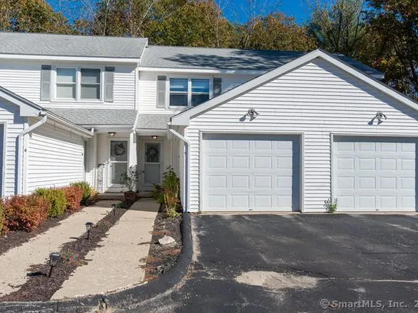 5 Woodstock Hills Drive, Woodstock, CT 06281