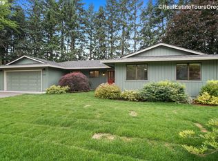 2888 SE Primrose Ct, Hillsboro, OR 97123
