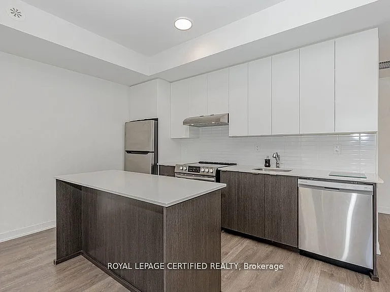90 Canon Jackson Dr #203 — Photo 16