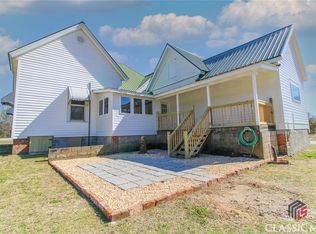 1782 Union Point Rd, Stephens, GA 30667