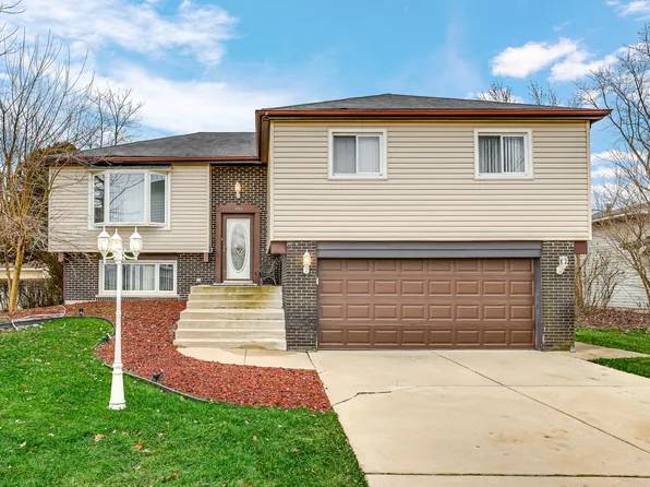 1103 Abbott Ln, University Park, IL 60484