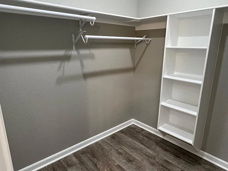 3500 Oaklawn Ave — Photo 25
