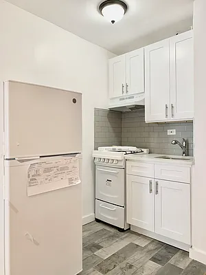 Rented by Living New York | media 9