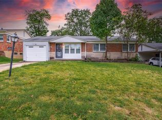 9234 Mackinaw Dr, Saint Louis, MO