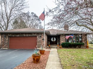306 McHugh Rd, Yorkville, IL 60560