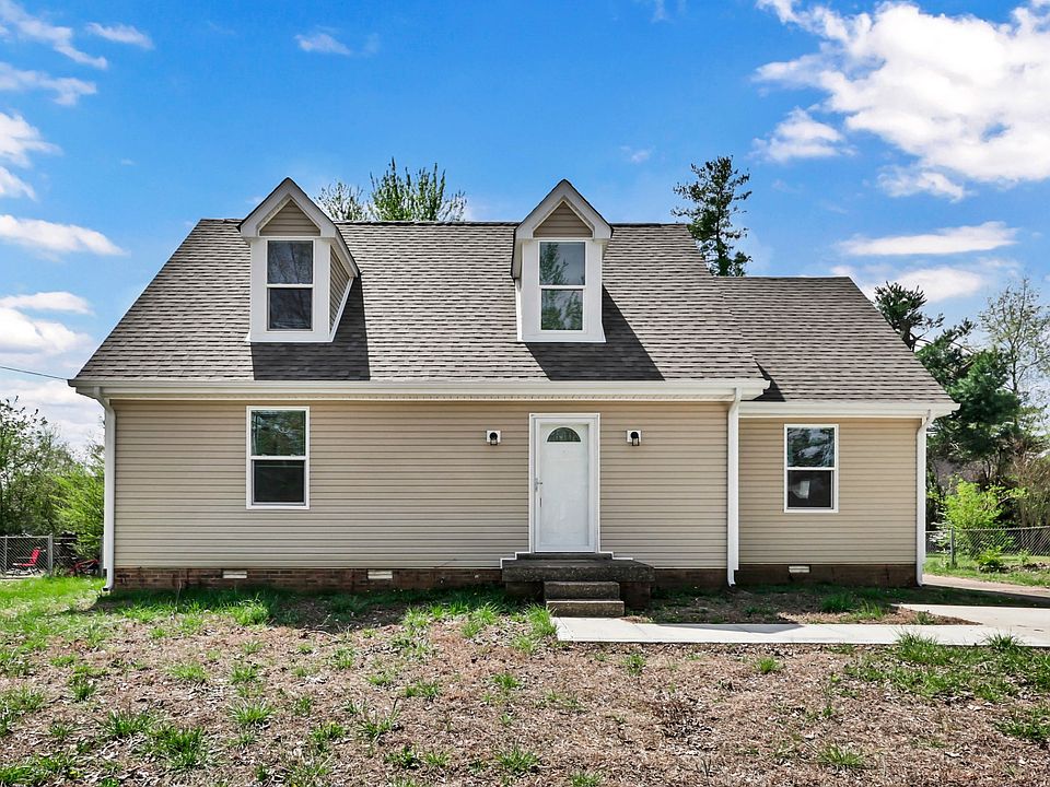 1st image of 123 Cunningham Pl