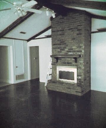 4th image of 9810 Driftwood Cir