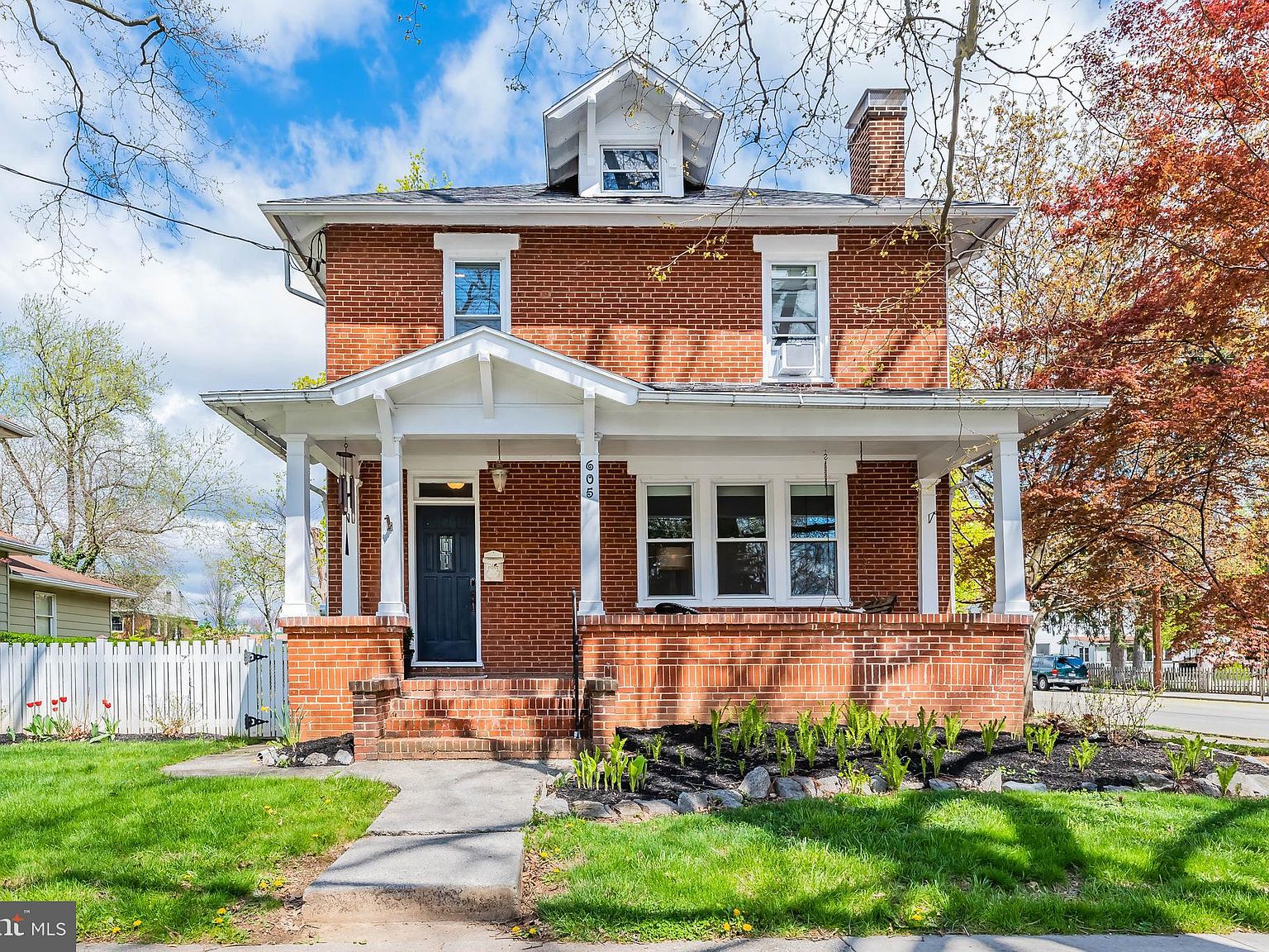 605 W North St, Carlisle, PA 17013 | Zillow