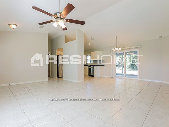 3rd image of 3251 S Haberland Blvd
