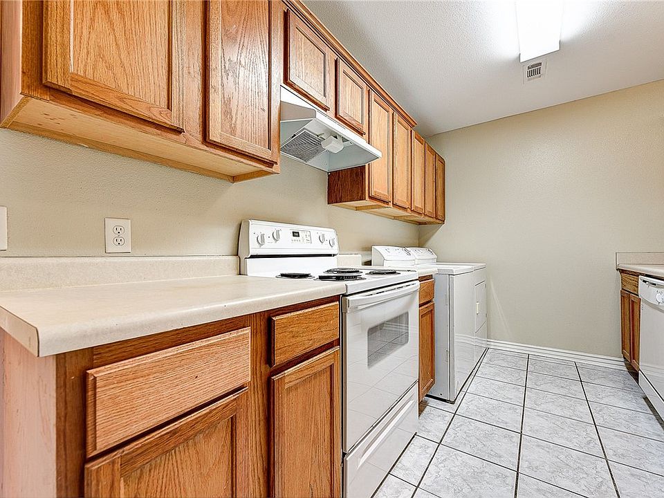 238 Graystone Cir Duplex 238 Graystone Cir Centerton AR Zillow