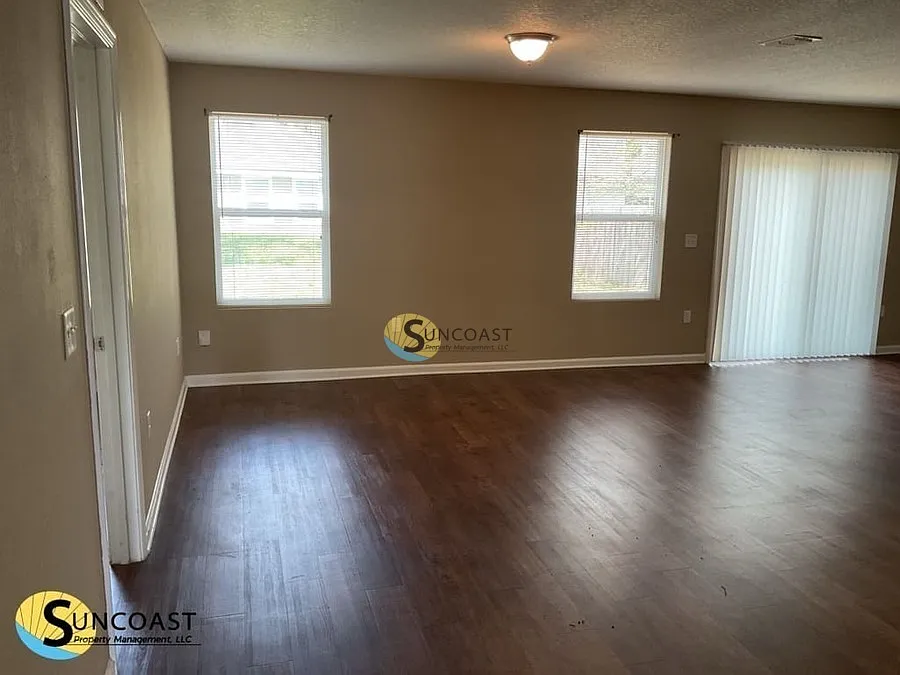 Tour Today! 3 Bed | 2 Bath Home in West Jax! — Photo 3