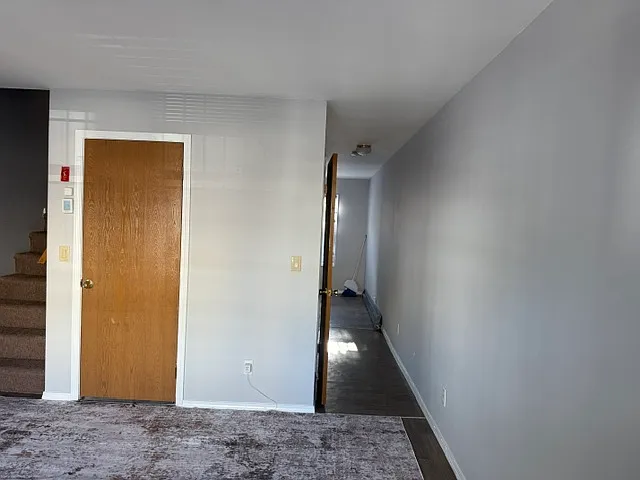 3 bed, 1.5 bath, $2,700 — Photo 2