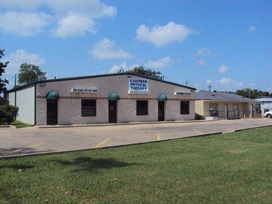 1st image of 1006 E Us Highway 175